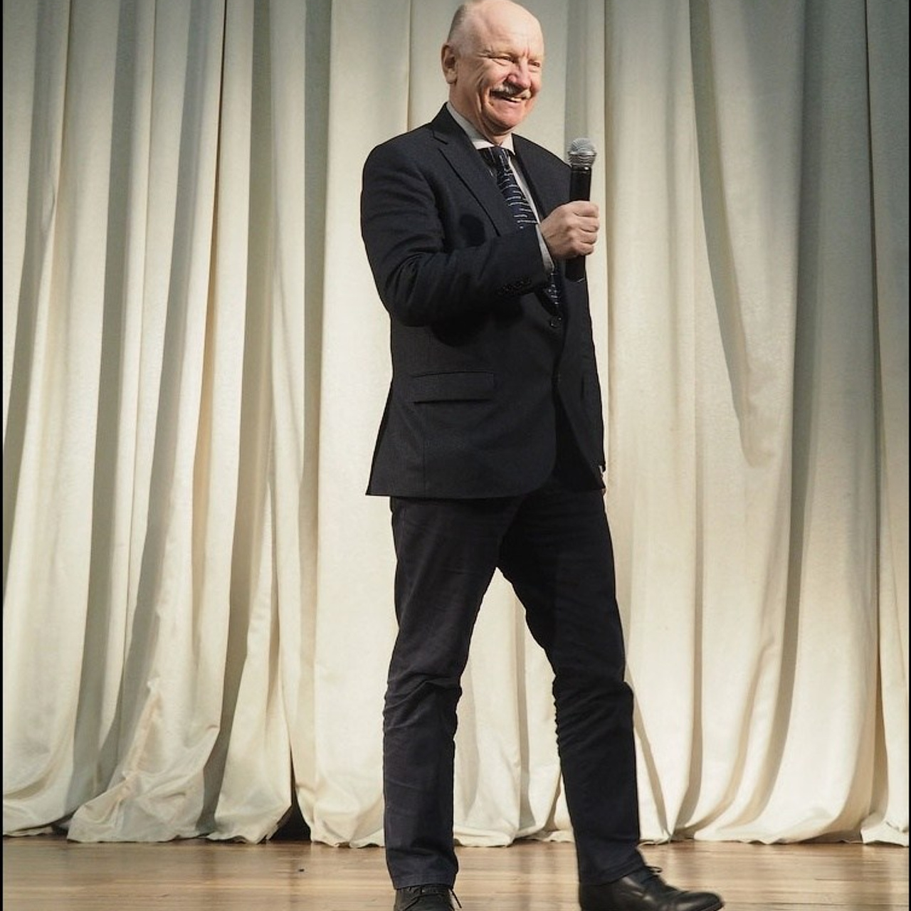 Выставка абстрактного искусства