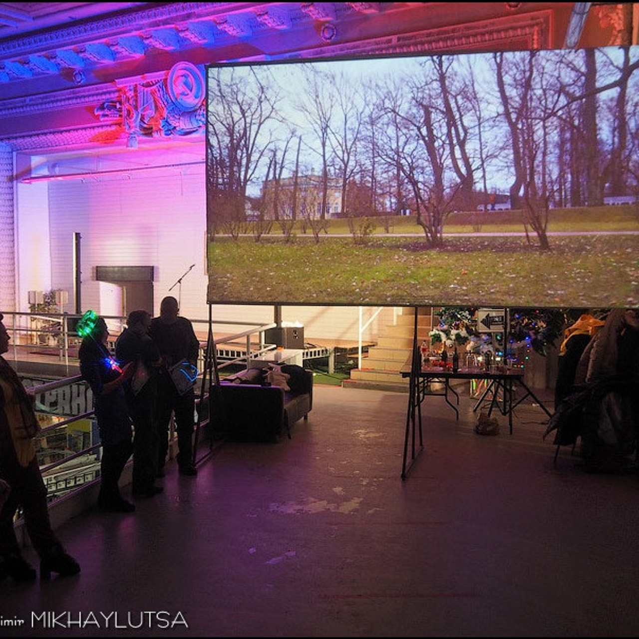 Люминографический карнавал новый год выставка маске-рад