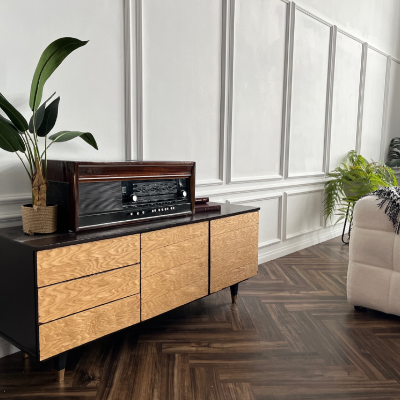 Цветной (студия Ван Рум)