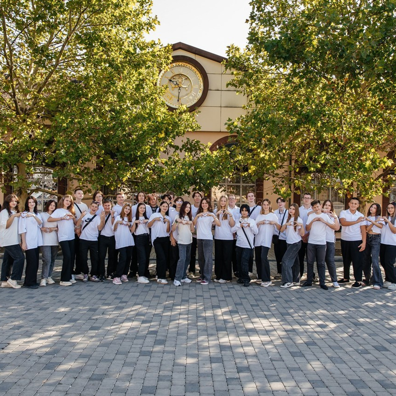 Отзывы. Фотограф Любава Колесник. Выпускные альбомы в Крымском районе