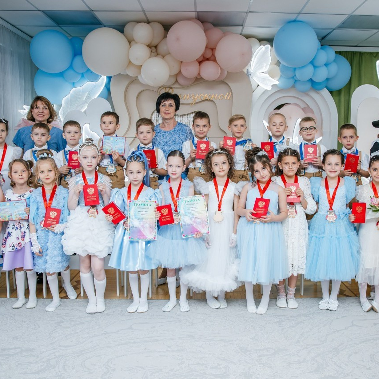 Отзывы. Фотограф Любава Колесник. Выпускные альбомы в Крымском районе