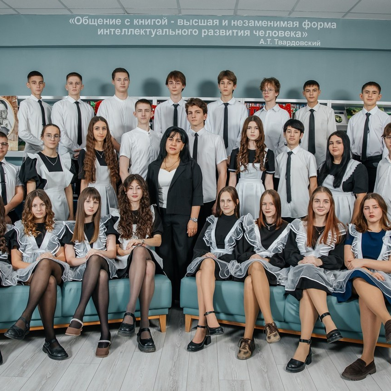 Отзывы. Фотограф Любава Колесник. Выпускные альбомы в Крымском районе