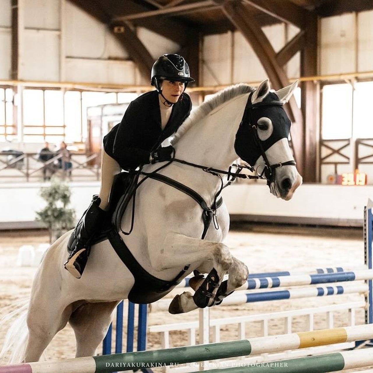 Квалификационные соревнования Московской области по конкуру КСК «Белая Дача»