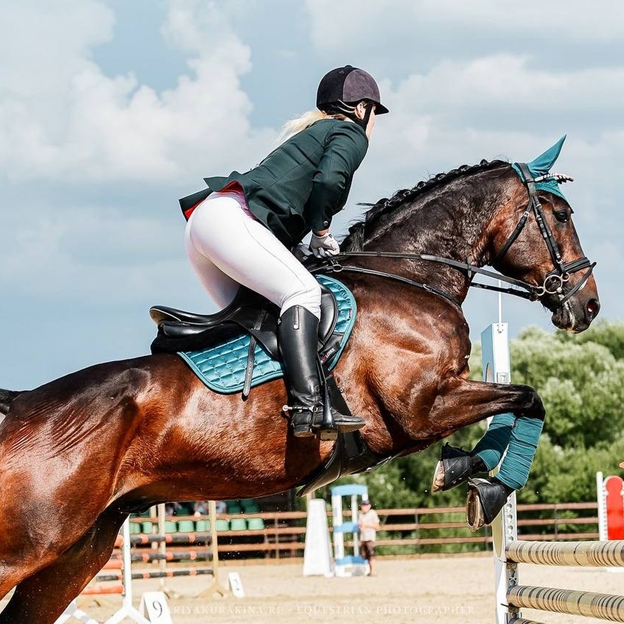 ЛЕТНИЙ КУБОК НА ПРИЗЫ КСК «ЖДАНОВСКОЕ ПОДВОРЬЕ» ПО КОНКУРУ