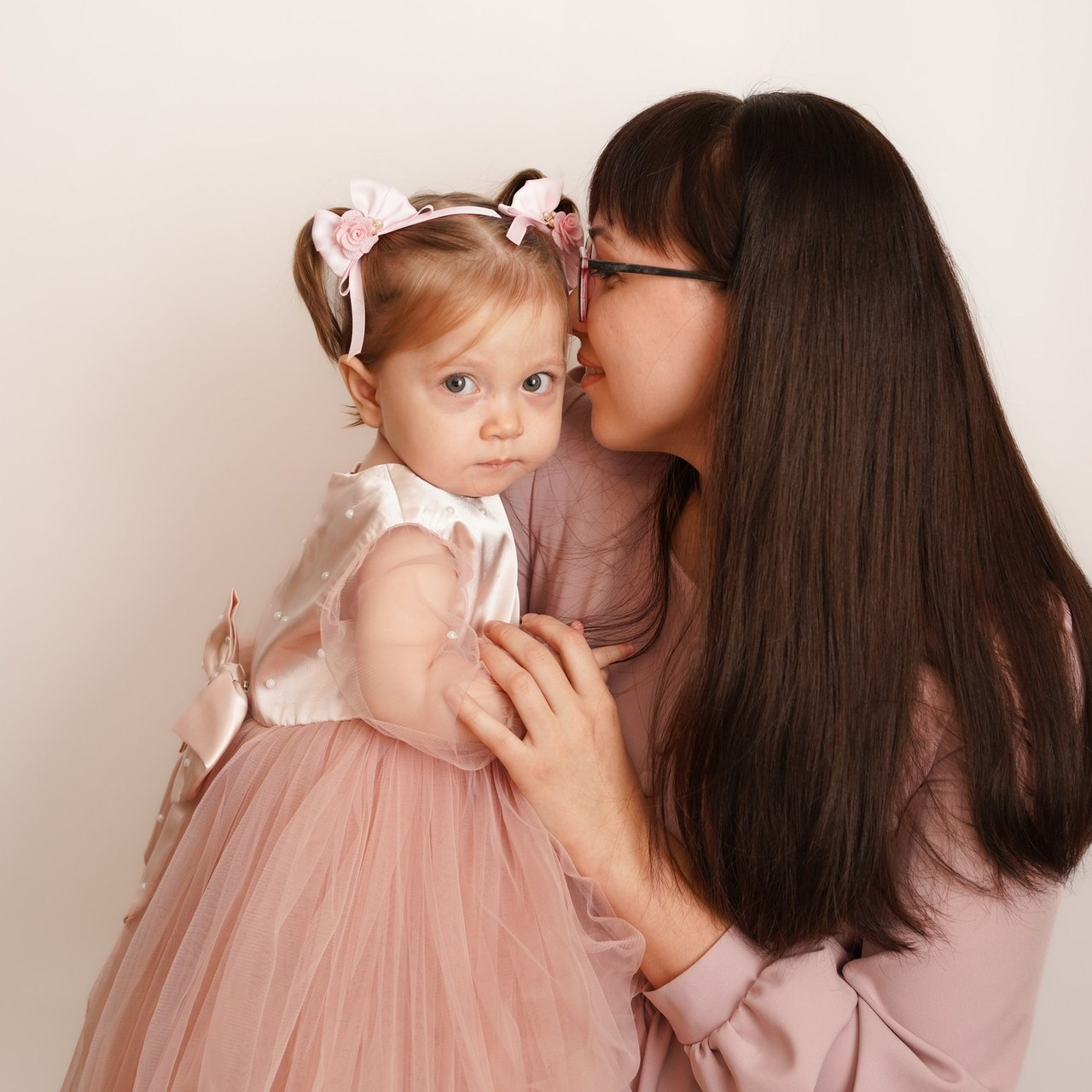 Отзывы о детской фотосессии и отзывы о детском фотографе. Детский фотограф и фотограф новорожденных в Калининград Оксана Иваний