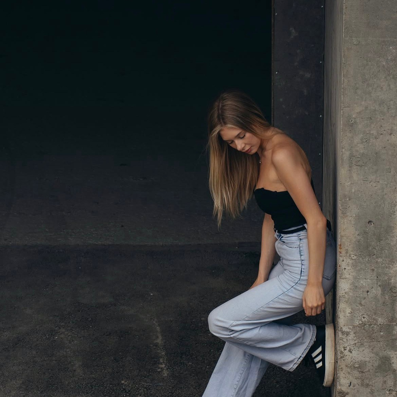 Отзывы. Анатолий, создатель Yulvon Production. Здесь — живые кадры, настоящие эмоции и стиль, без лишнего