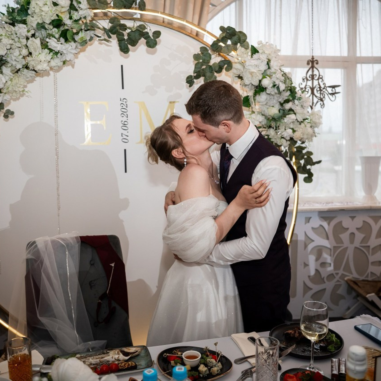 Свадебный фотограф в Воронеже Андрей Лысенко. Свадебный видеограф. Свадьба Воронеж. Заказать фотографа на свадьбу. Портфолио. Примеры фото. Свадебный фотограф видеограф на свадьбу Воронеж Андрей Лысенко