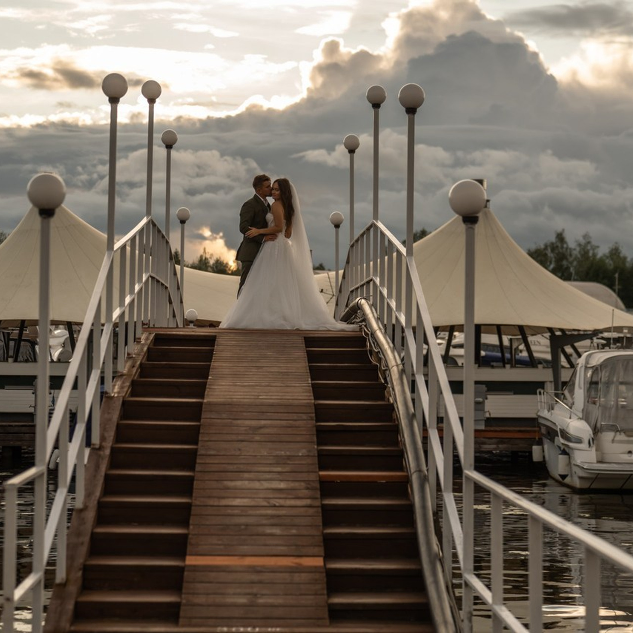 Отзывы о фотограе Евгении Тимощенко. Свадебный и семейный фотограф в Москве и Европе Евгения Амелина