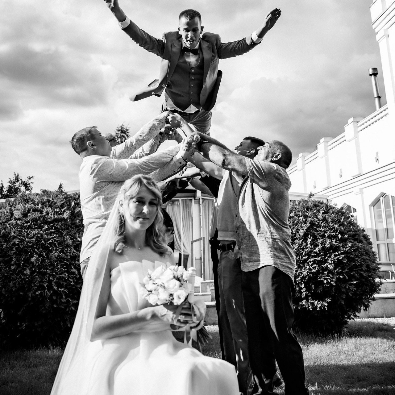 Отзывы о фотограе Евгении Тимощенко. Свадебный и семейный фотограф в Москве и Европе Евгения Амелина