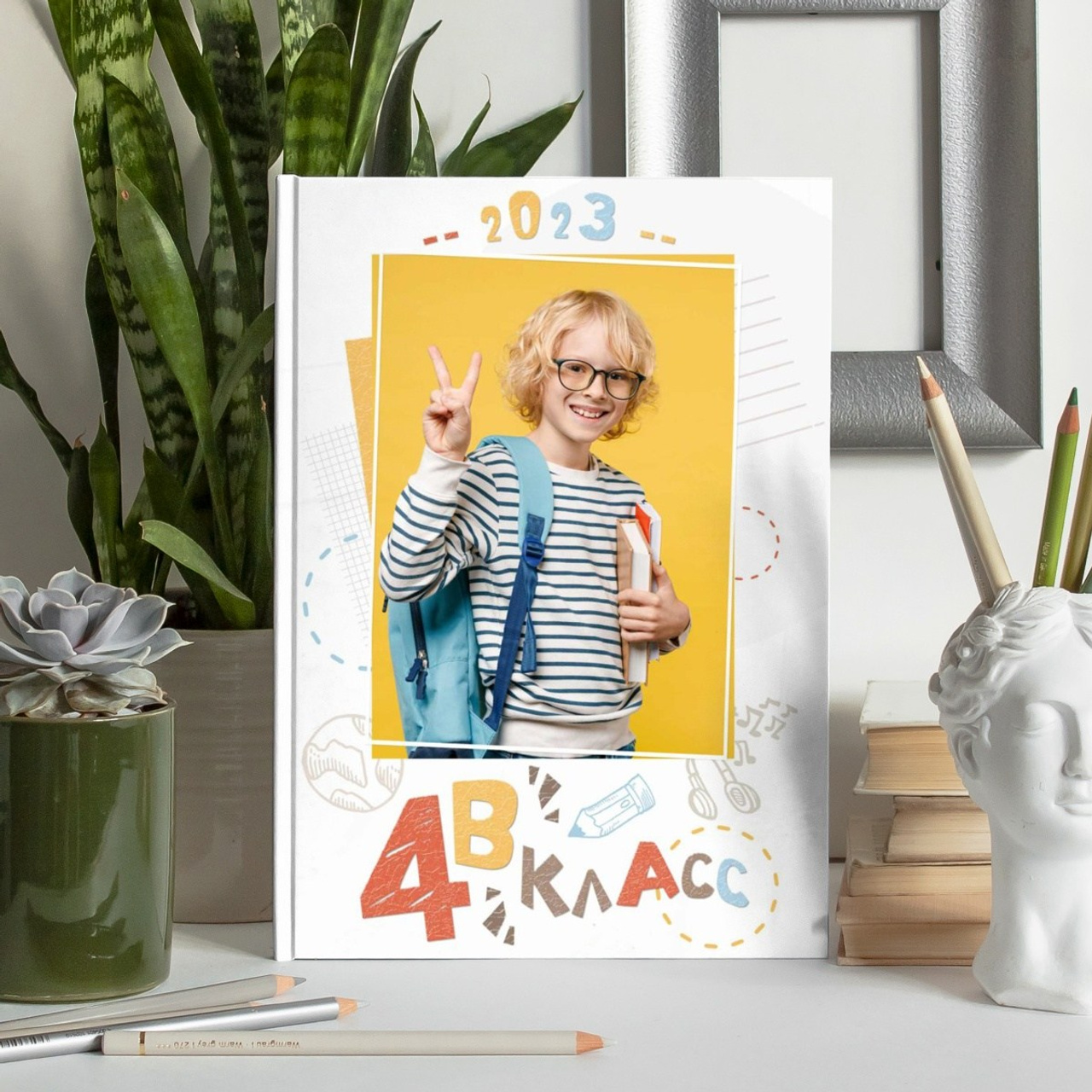 Дизайны младшие классы. Выпускные фотокниги Краснодар