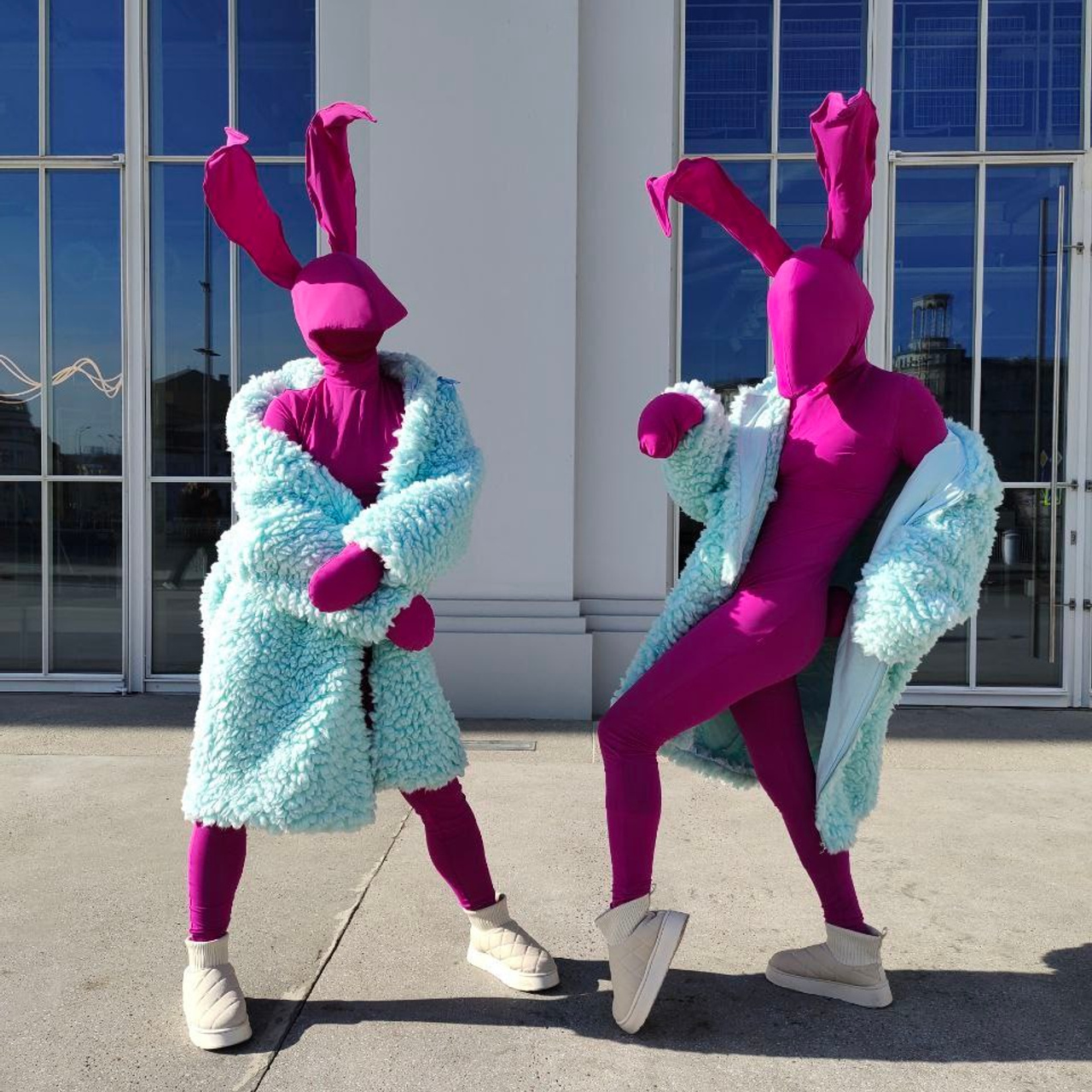 Ходулист-ёлка. Мимы и Ходулисты на встречу гостей. Москва