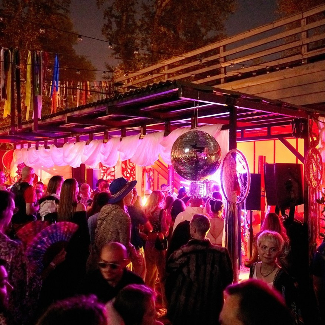 Репортажей фотограф