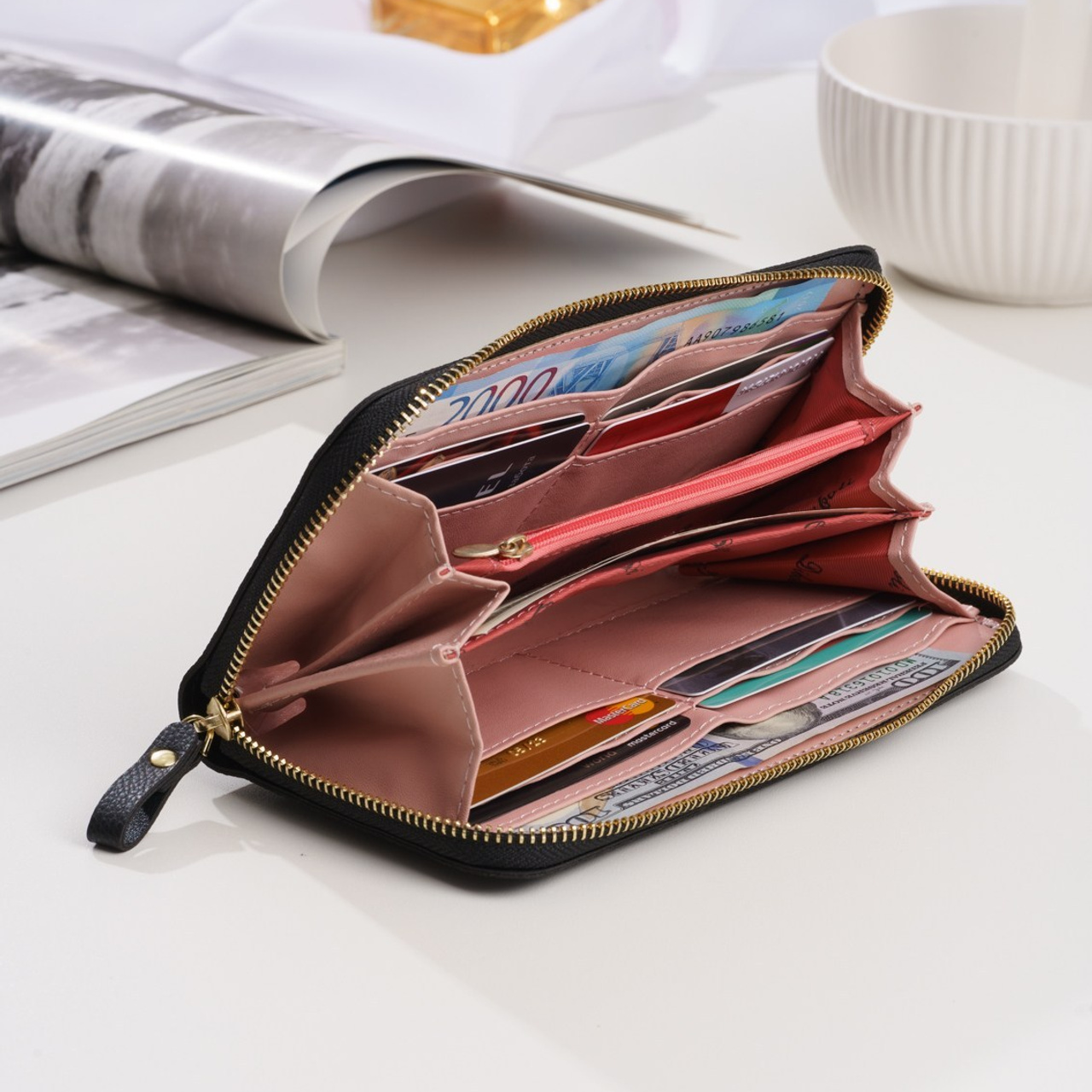 Кошельки. Студия коммерческой съемки ХВОЯ