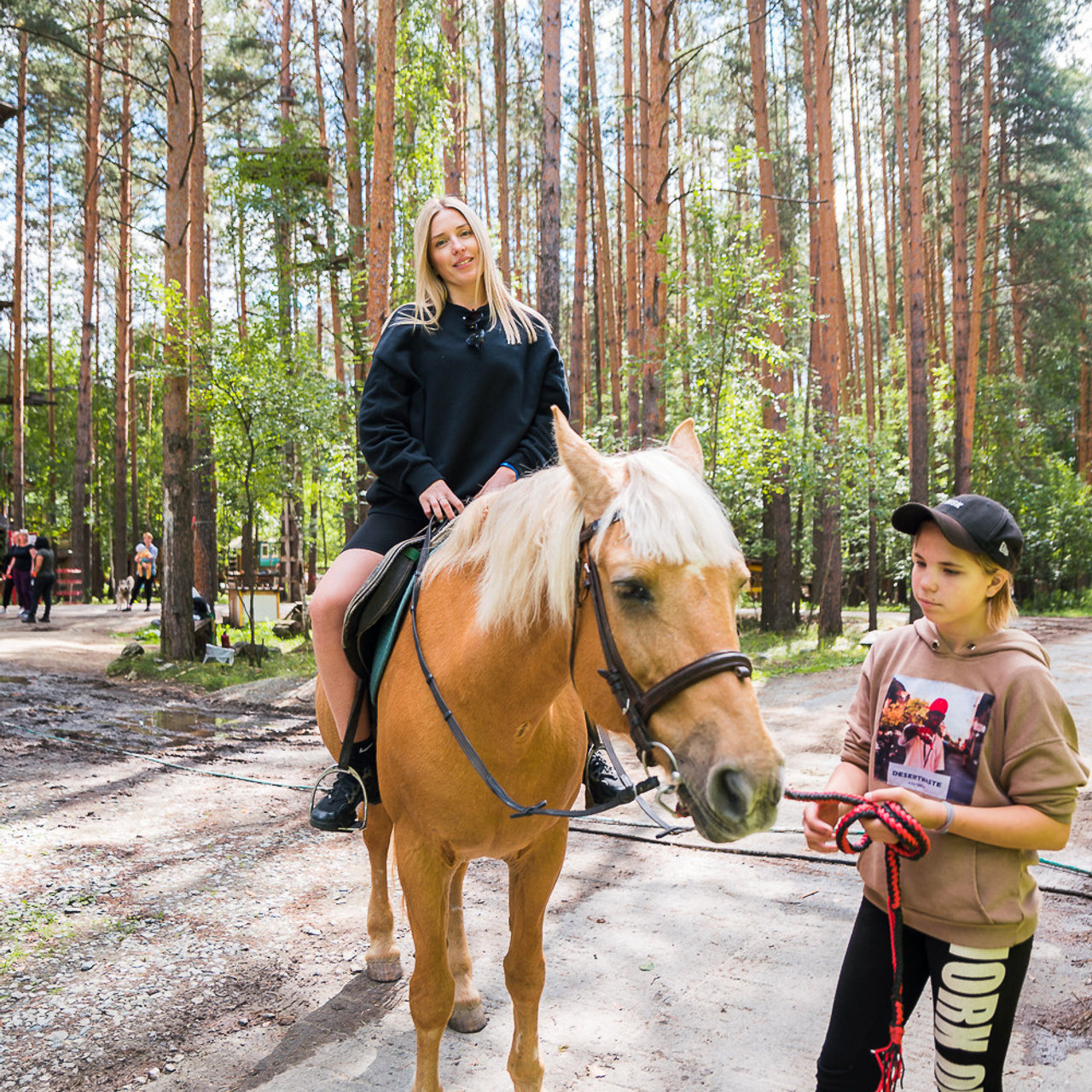 Корпоратив в конном клубе. Студия коммерческой съемки ХВОЯ