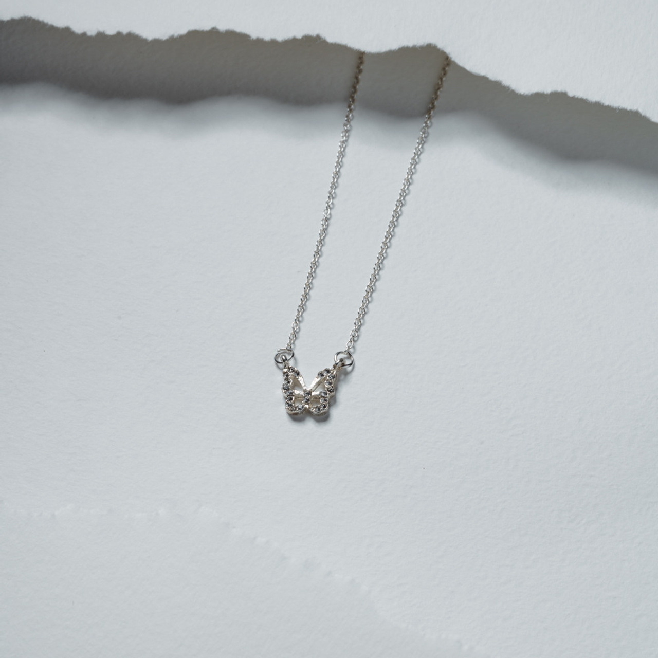 Предметная съемка бижутерии, часов и ювелирных изделий для  каталога, сайта, маркетплейсов. Студия коммерческой съемки ХВОЯ