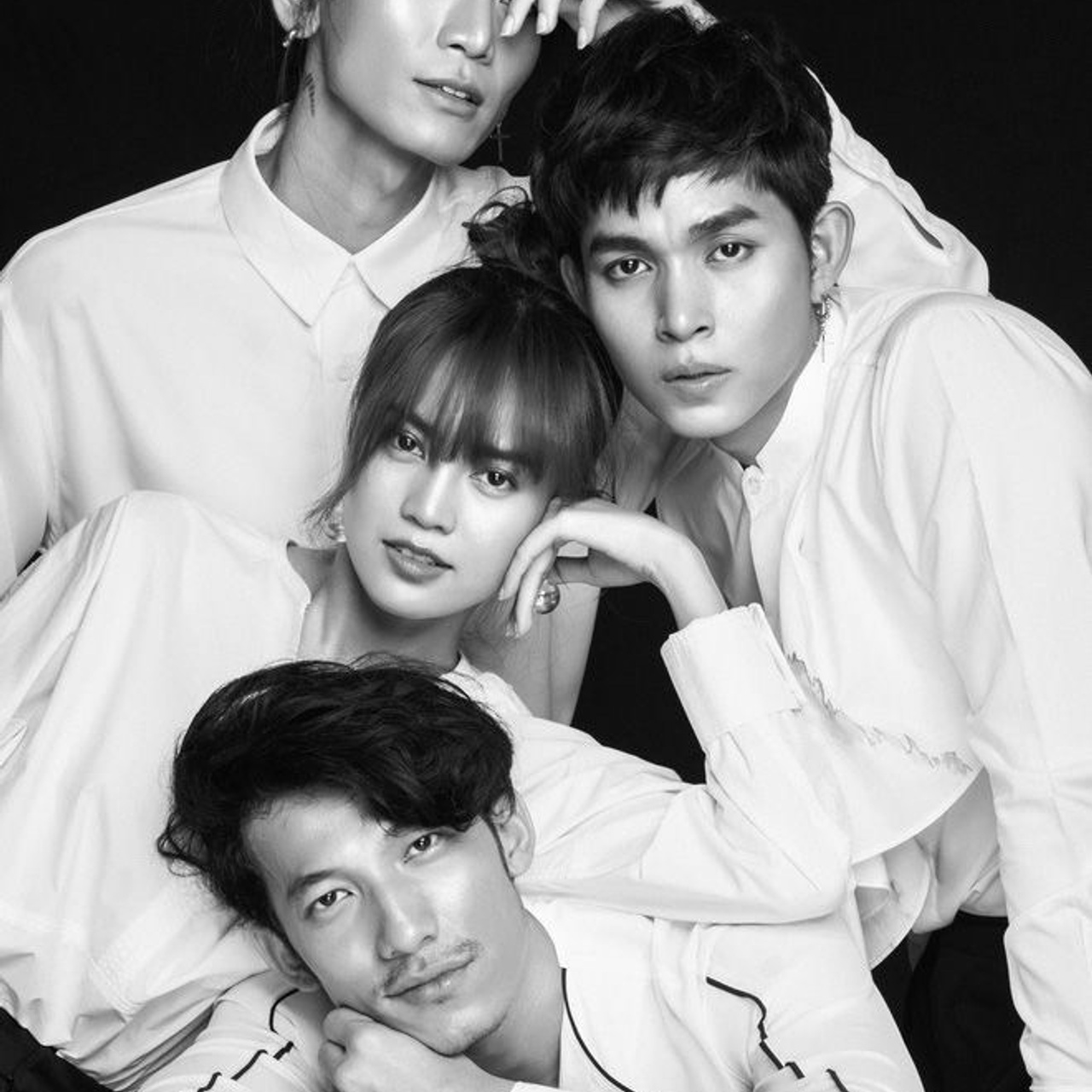 Идеи для групповых фото (с просторов интнрнета). АРТИКУЛ. Выпускные альбомы Нижний Тагил