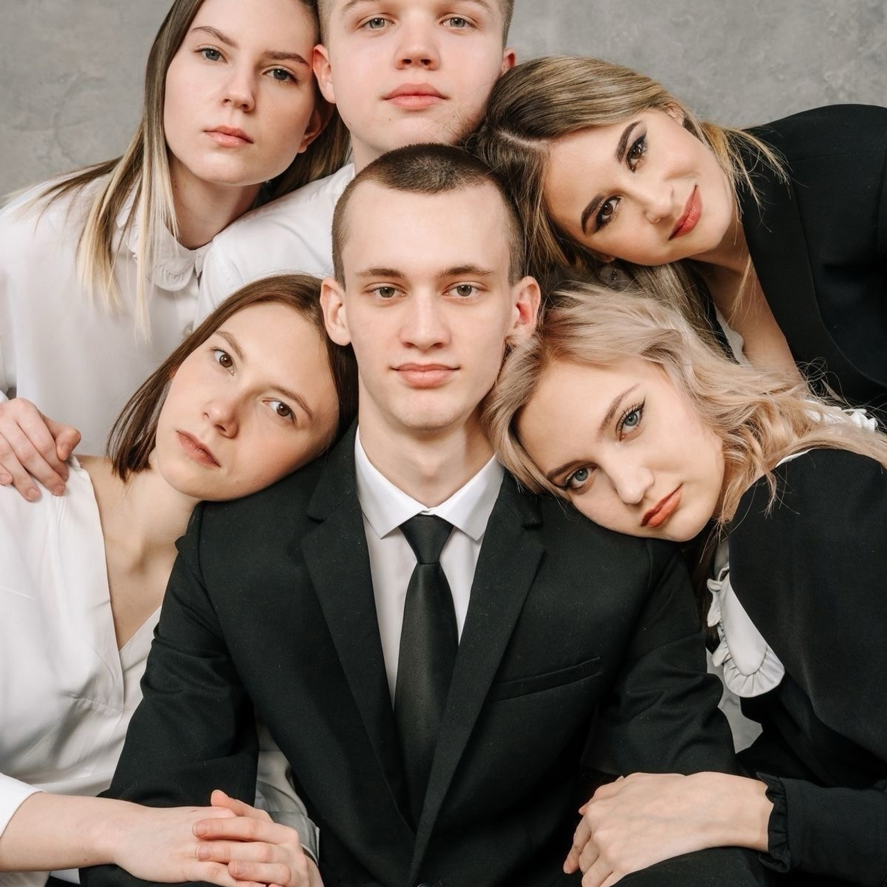 Идеи для групповых фото (с просторов интнрнета). АРТИКУЛ. Выпускные альбомы Нижний Тагил