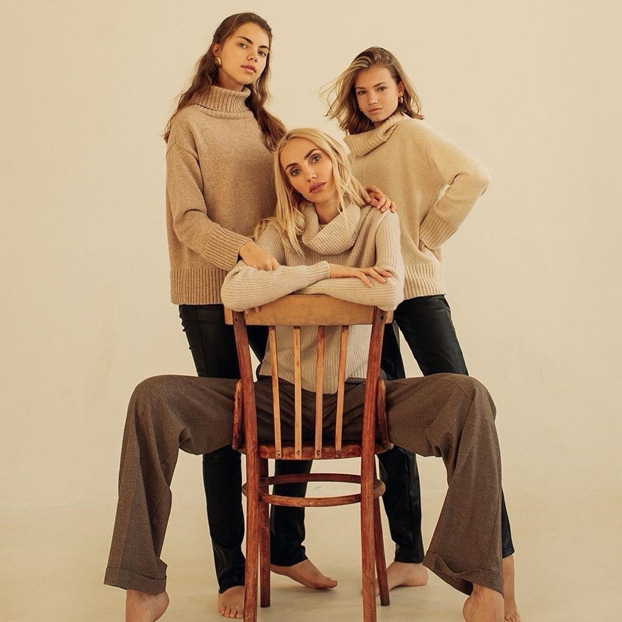 Идеи для групповых фото (с просторов интнрнета). АРТИКУЛ. Выпускные альбомы Нижний Тагил