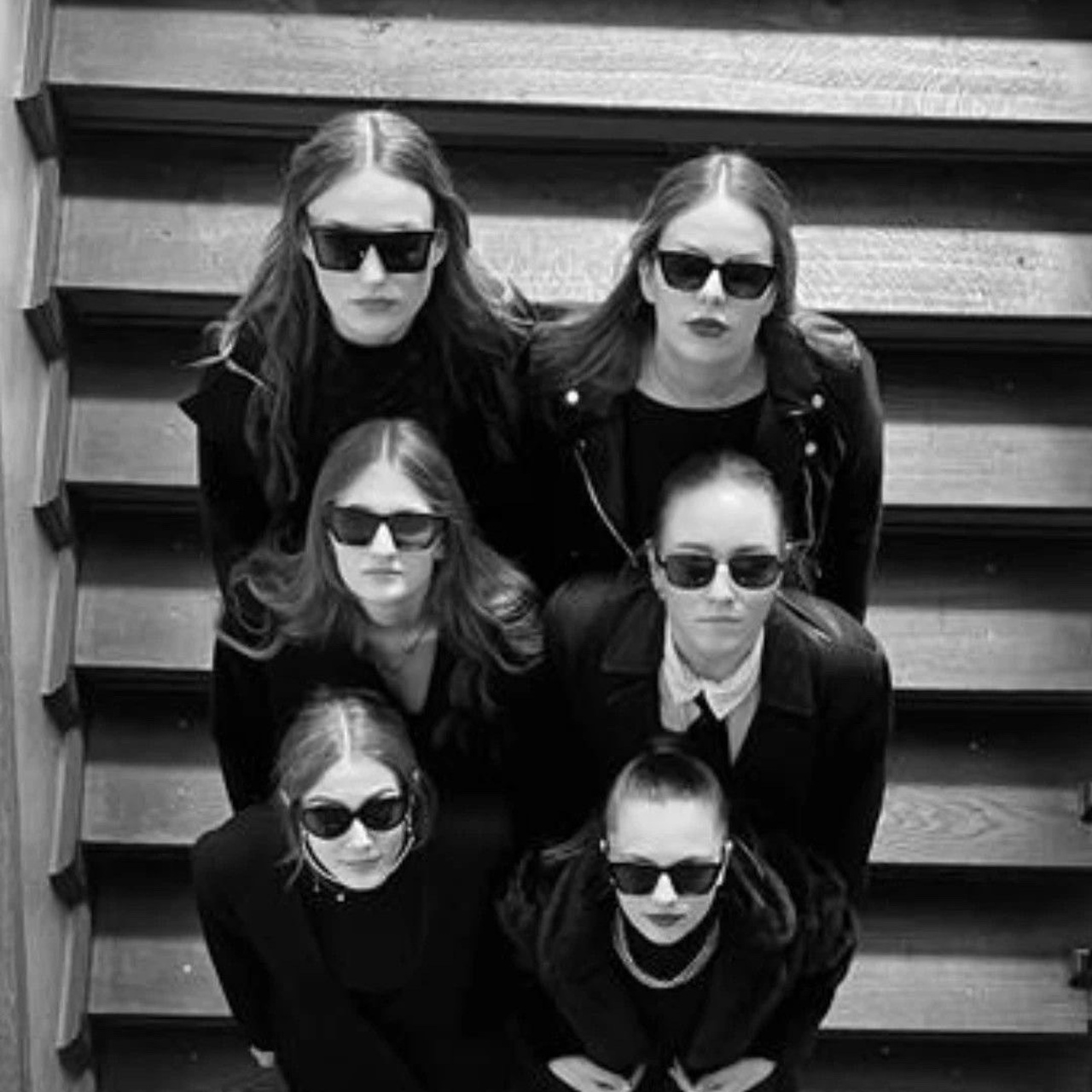 Идеи для групповых фото (с просторов интнрнета). АРТИКУЛ. Выпускные альбомы Нижний Тагил