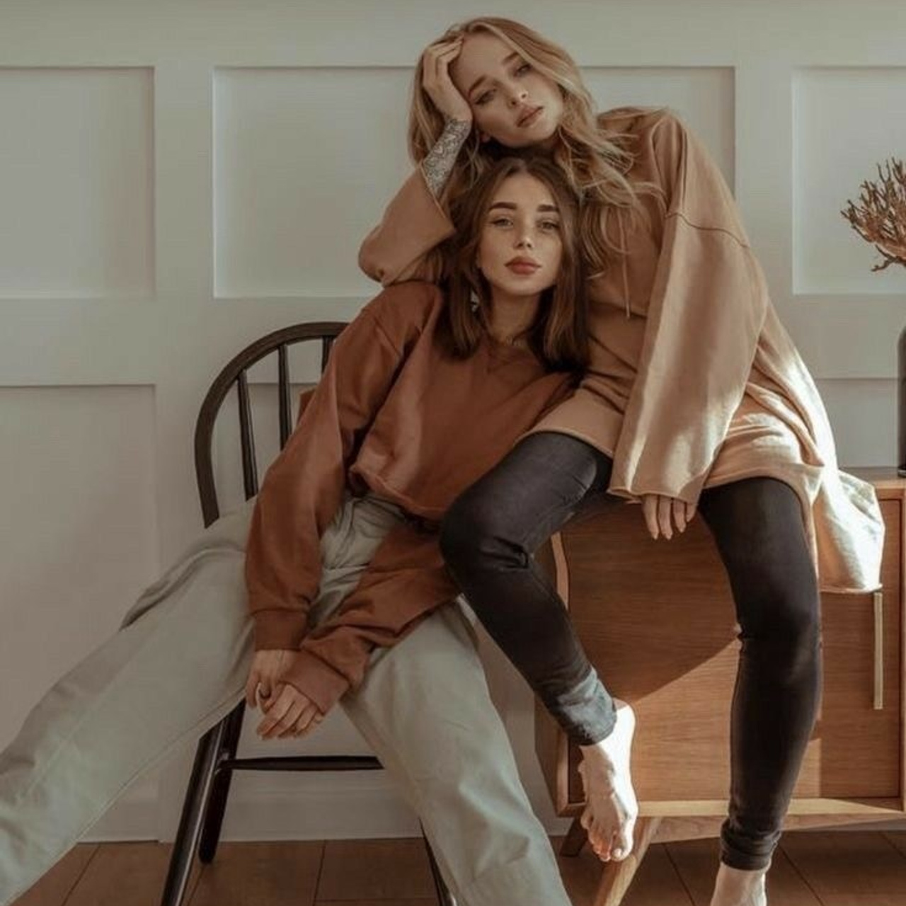 Идеи для групповых фото (с просторов интнрнета). АРТИКУЛ. Выпускные альбомы Нижний Тагил