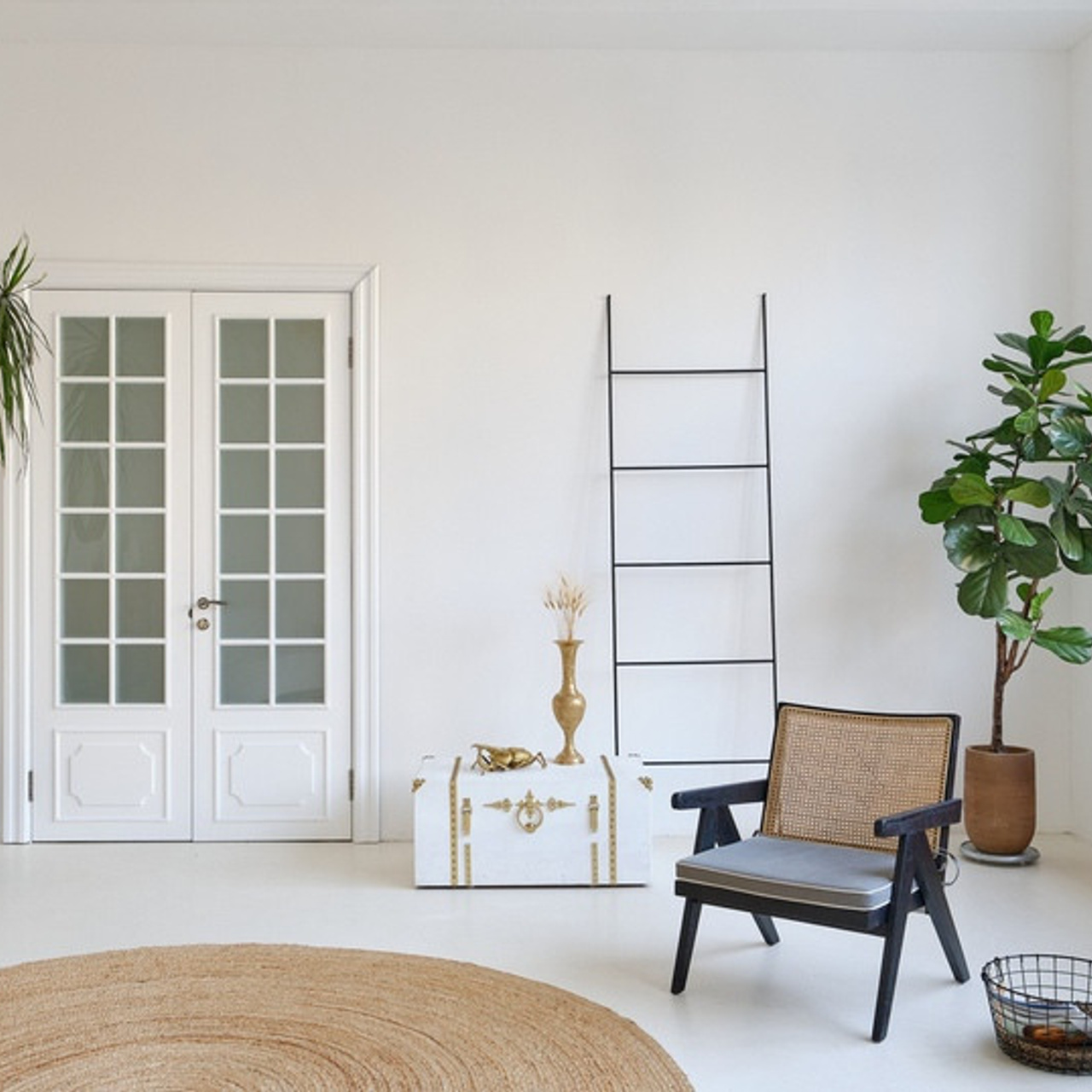 Фотостудии в которых мы работаем фотостудия Laboratory. Выпускные альбомы с оживающими фото Екатеринбург