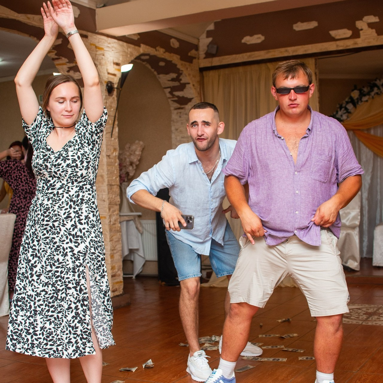 Отзывы. Семейный фотограф на выписку из роддома и крещение Минск Настя Гришук