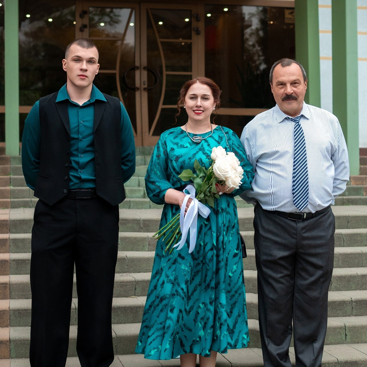 Отзывы. Семейный фотограф на выписку из роддома и крещение Минск Настя Гришук