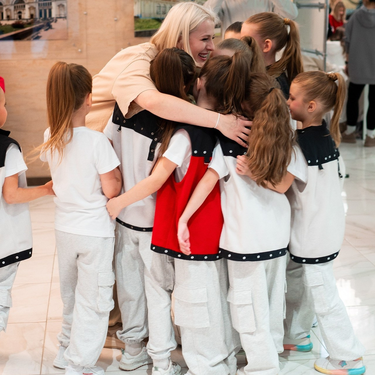 Отзывы. Семейный фотограф на выписку из роддома и крещение Минск Настя Гришук
