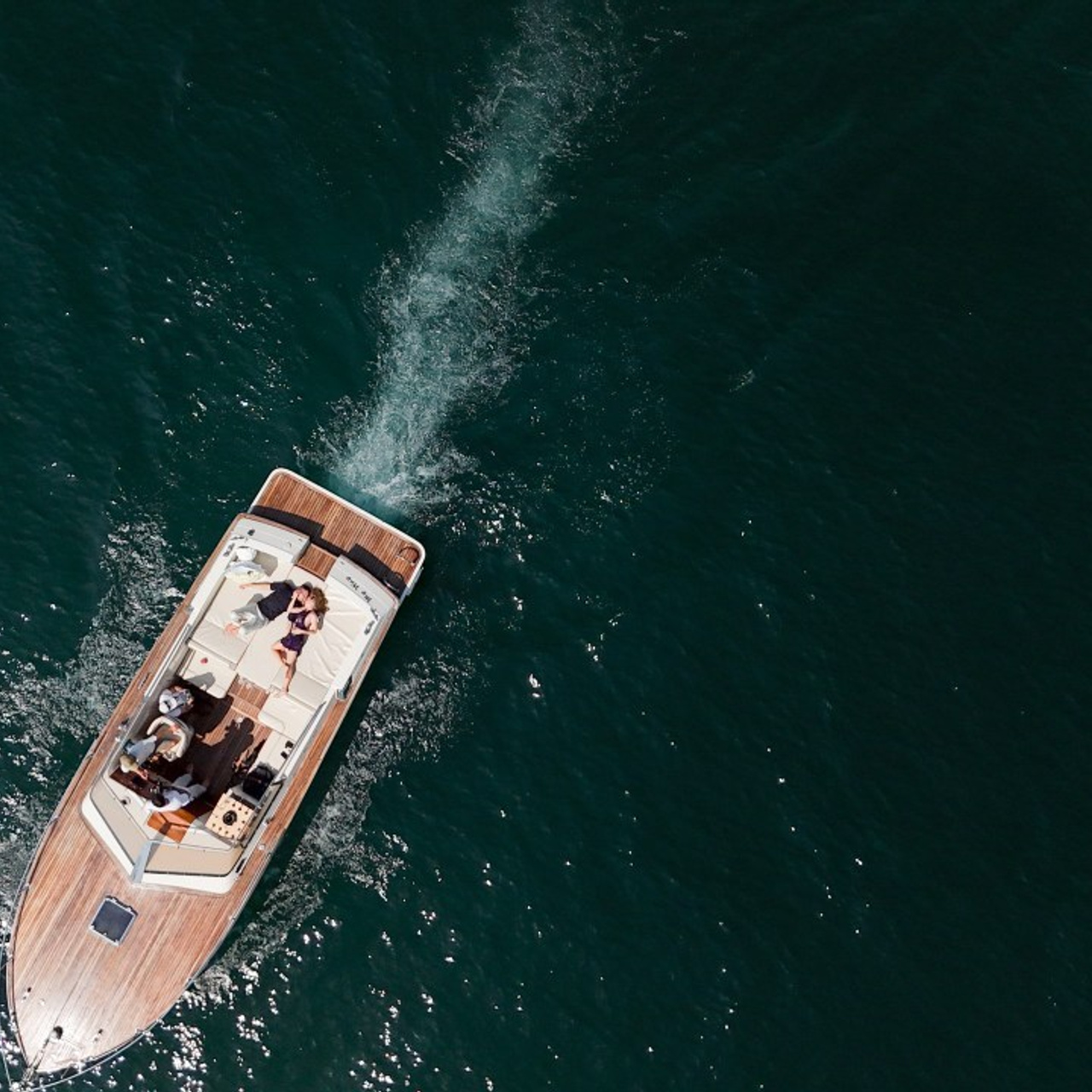 Testimonials. Maria Anistratova | Destination Photographer, Videographer & Drone Pilot — Lake Como