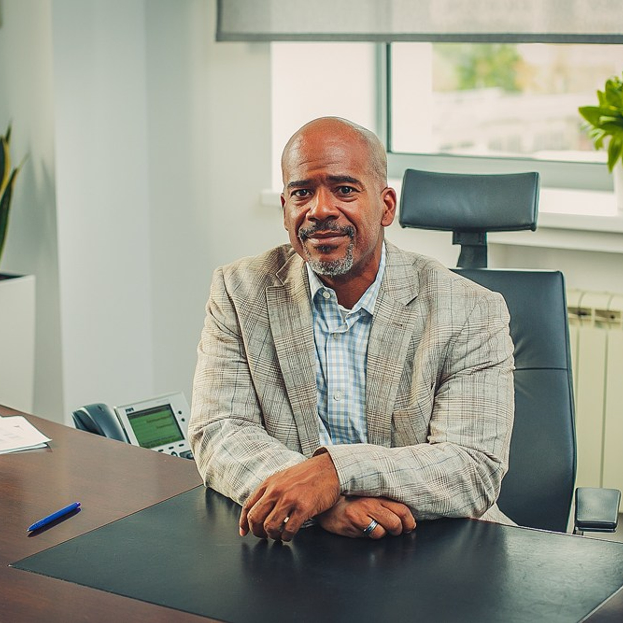 Лица компании