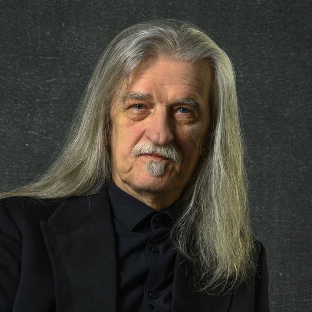 Dimitri Bakhtadze, reviews. Dimitri Bakhtadze photographer