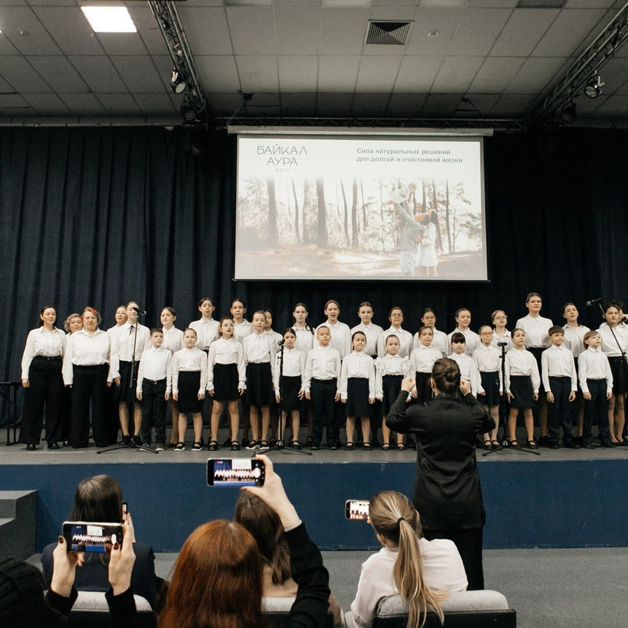 Отзывы. Фотограф в Иркутске Анастасия Кись. Студийная фотосессия беременности в тканях Иркутск. Семейная фотосессия, ПОРТРЕТ «ПОКОЛЕНИЕ»