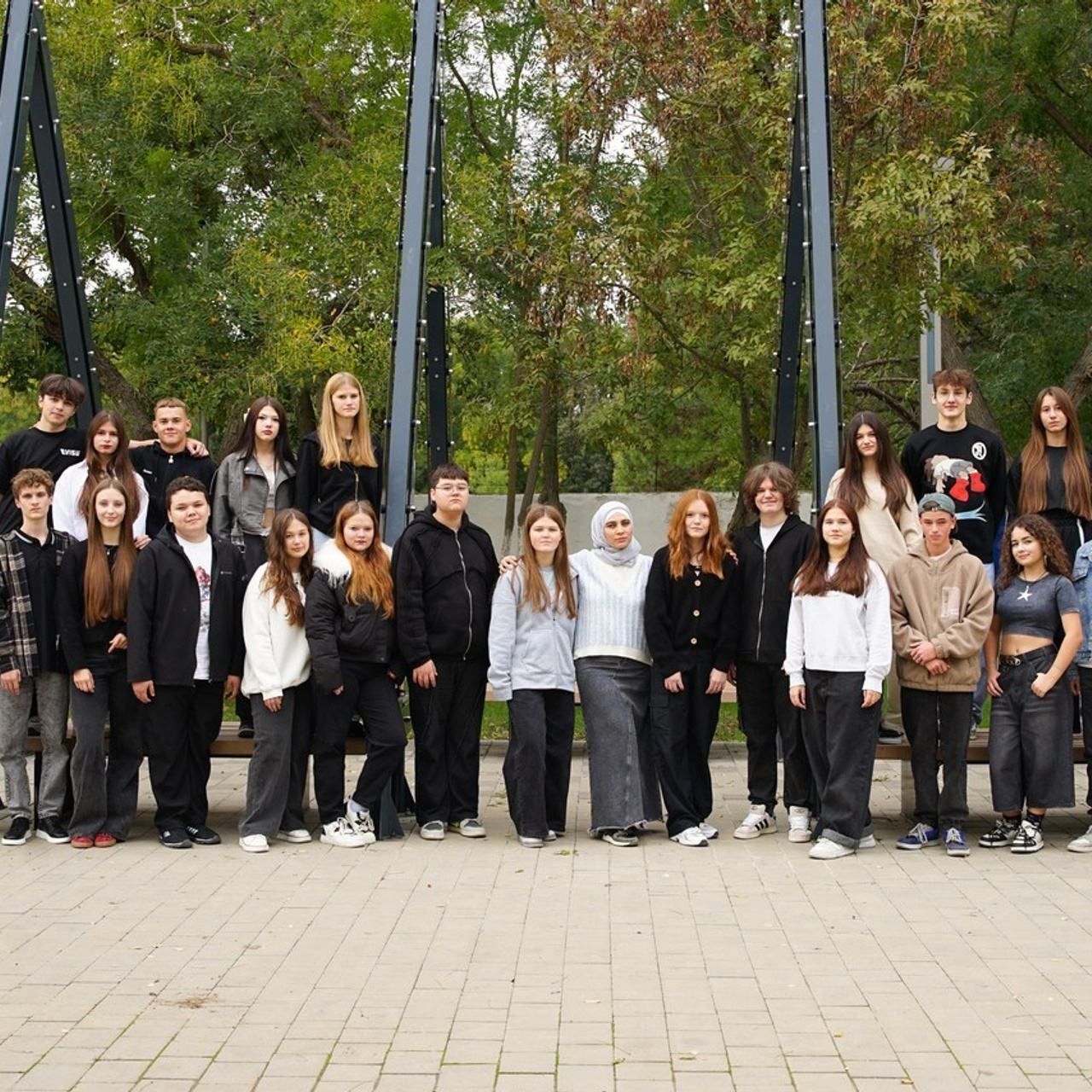 Отзывы. Анаит Бенклян школьный фотограф в Евпатории