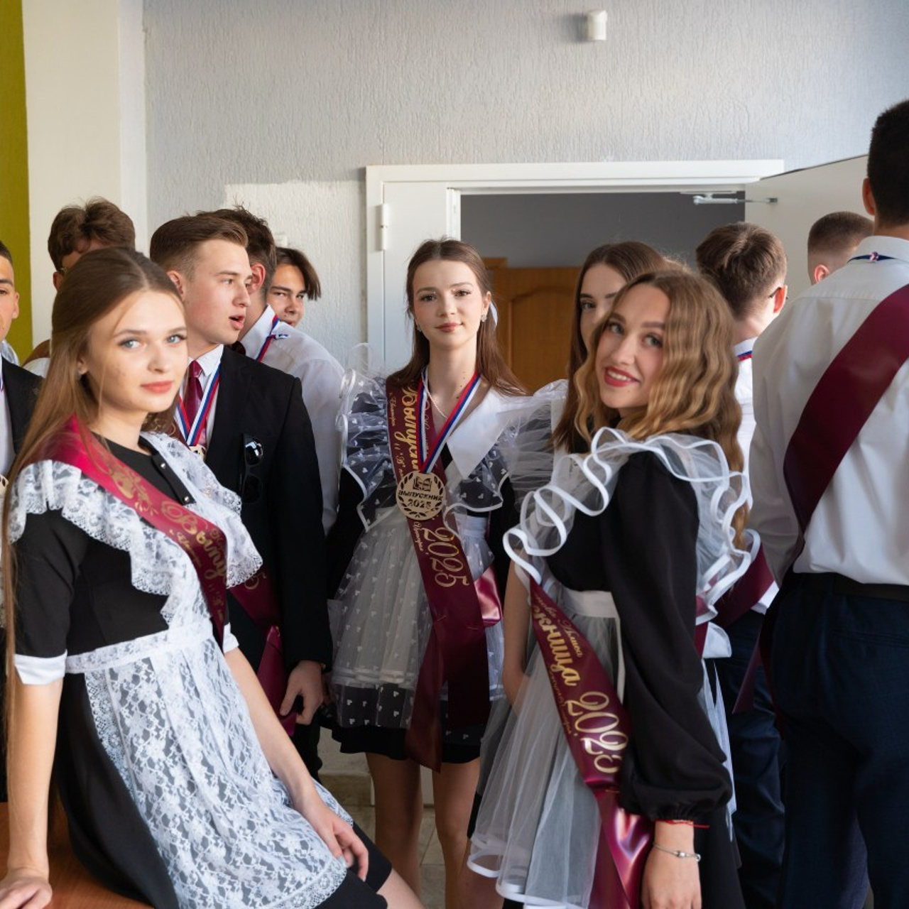 Отзывы. Анаит Бенклян школьный фотограф в Евпатории