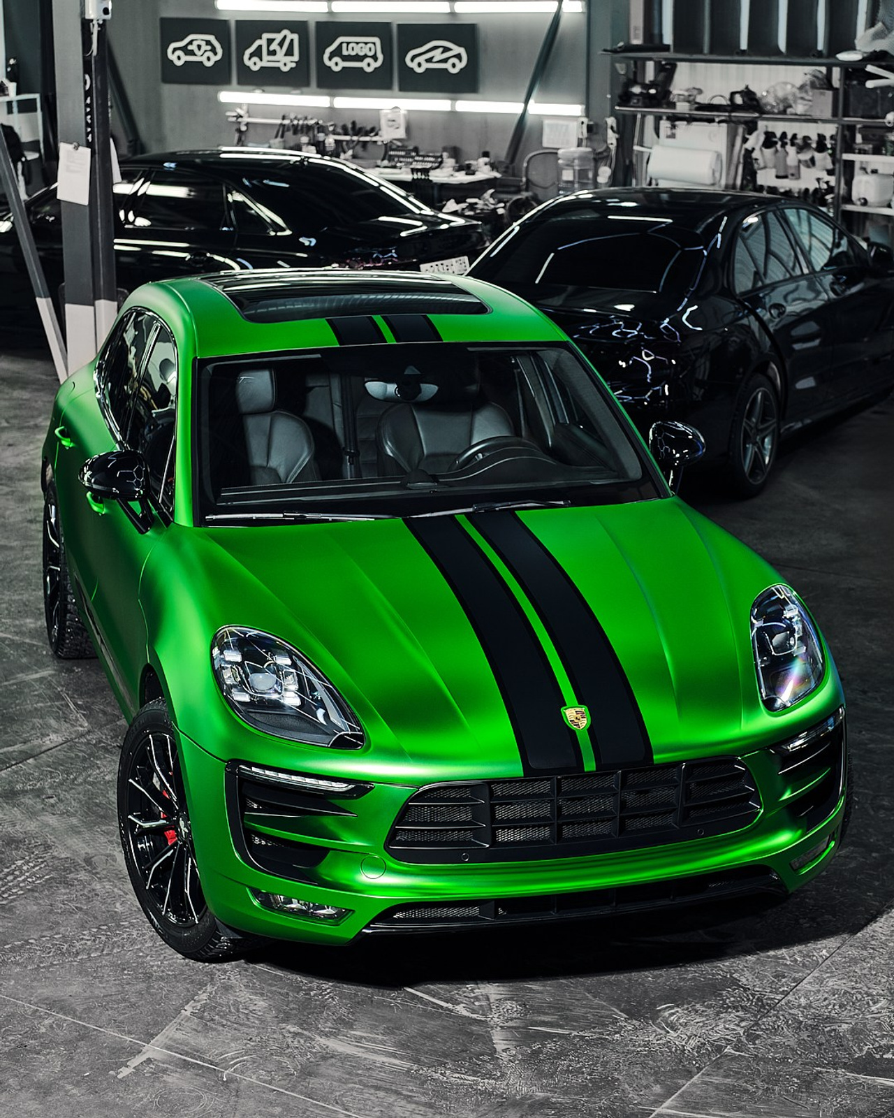 Wrapstore Green Macan