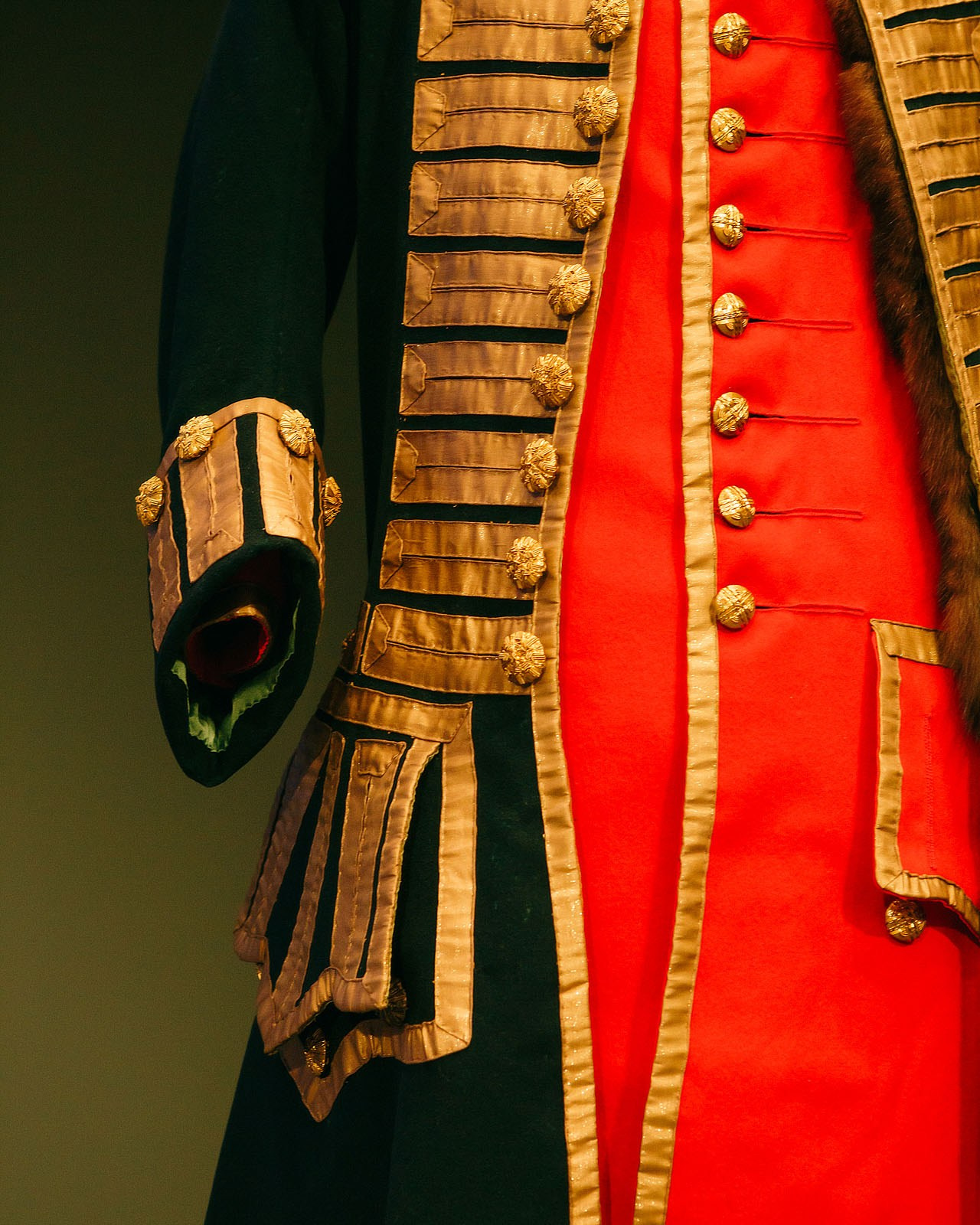 VK | Реставрация костюма Птера Великого