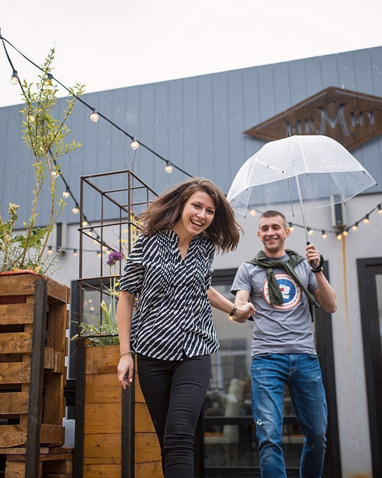 Павел и Катерина. Дождливая Love Story