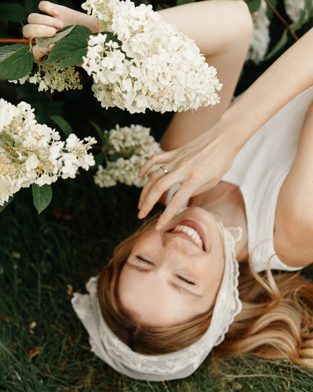 Катя и гортензии