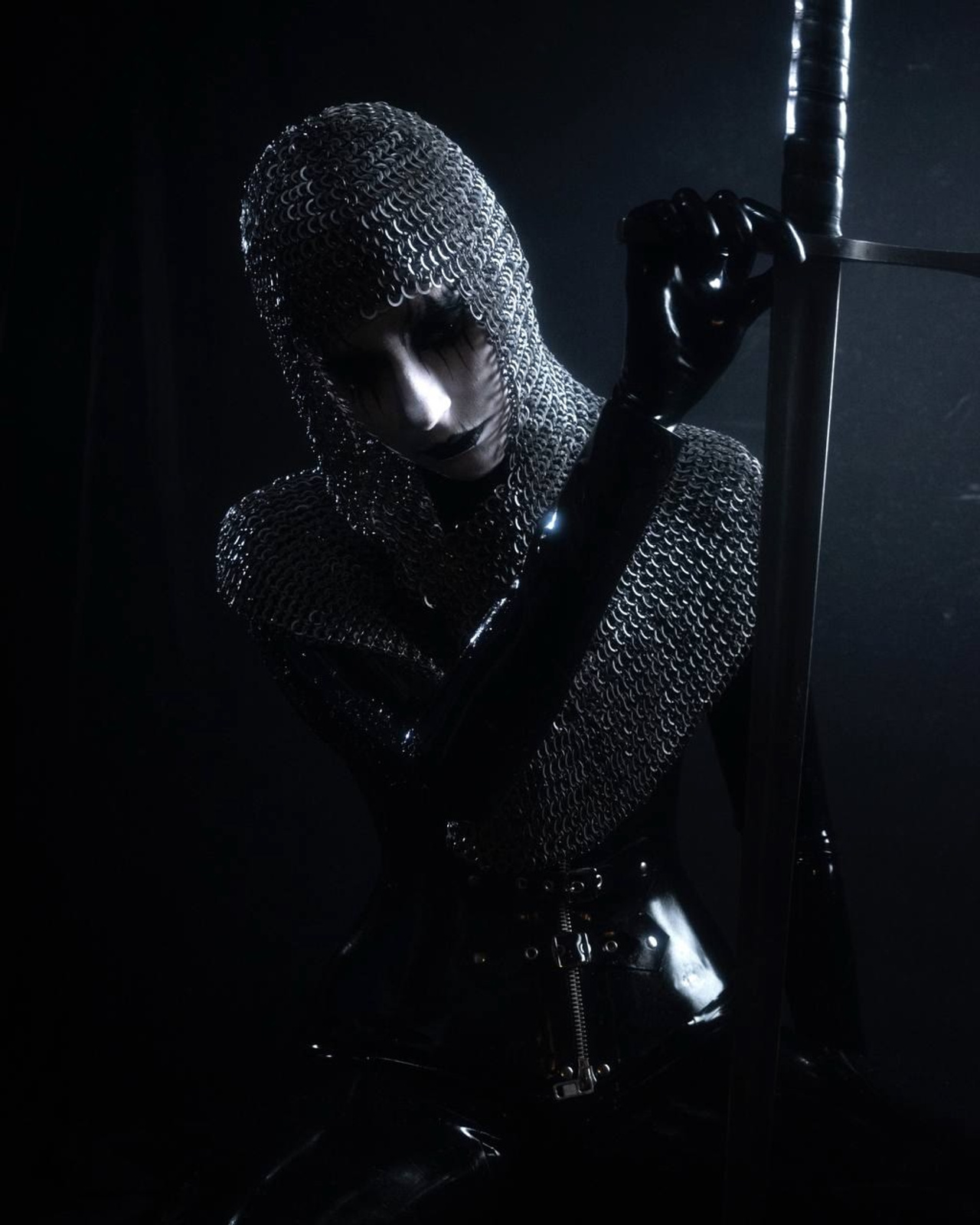 Латекс и кольчуга