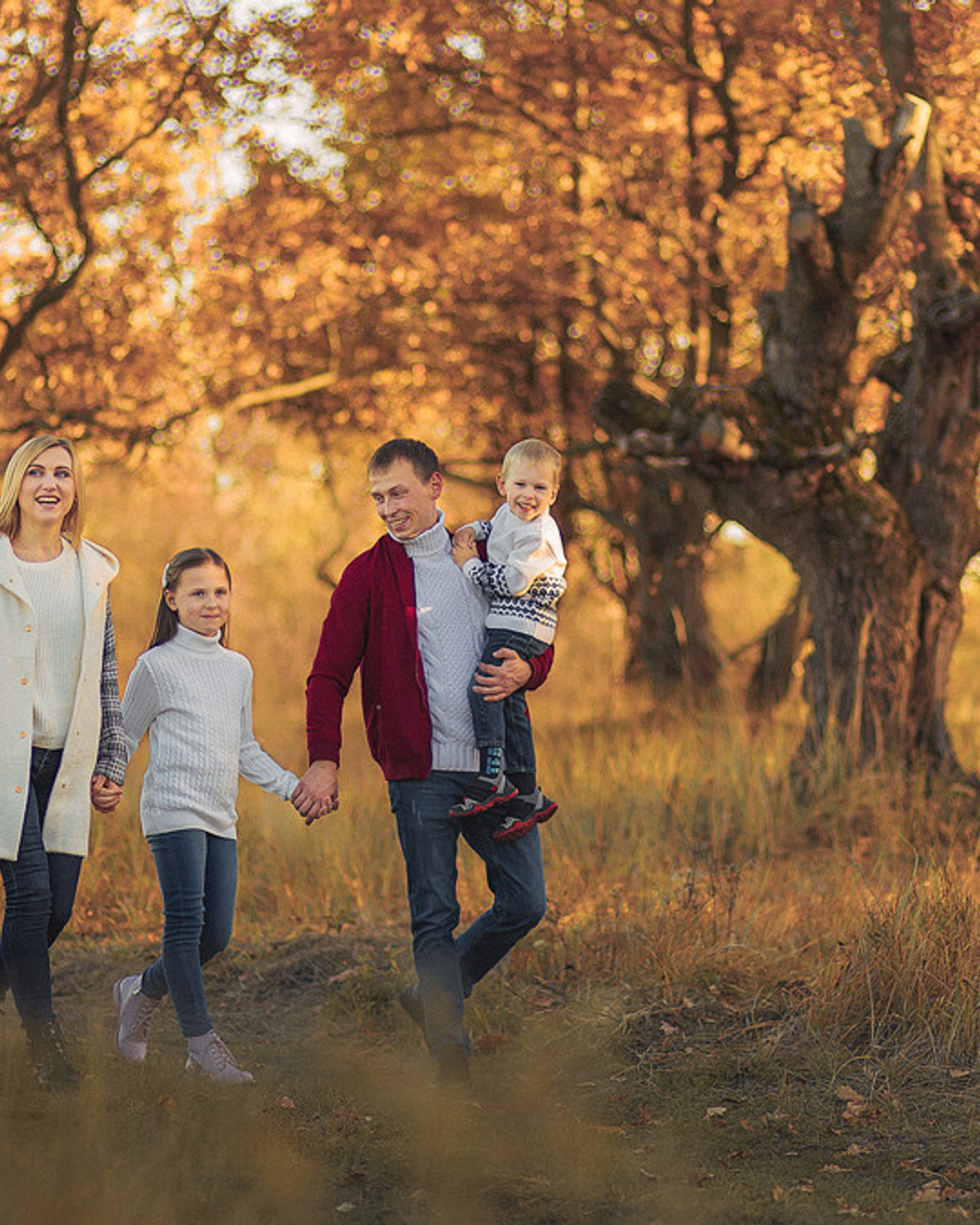 Витя и Оля. Осеннее настроение