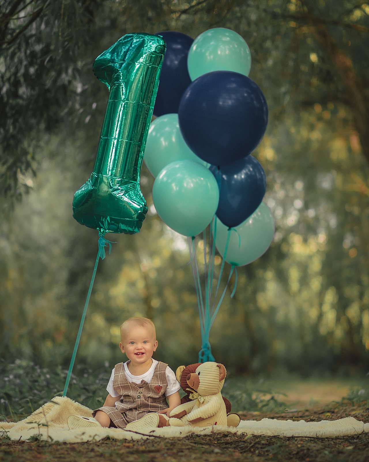 Паша и Лилия