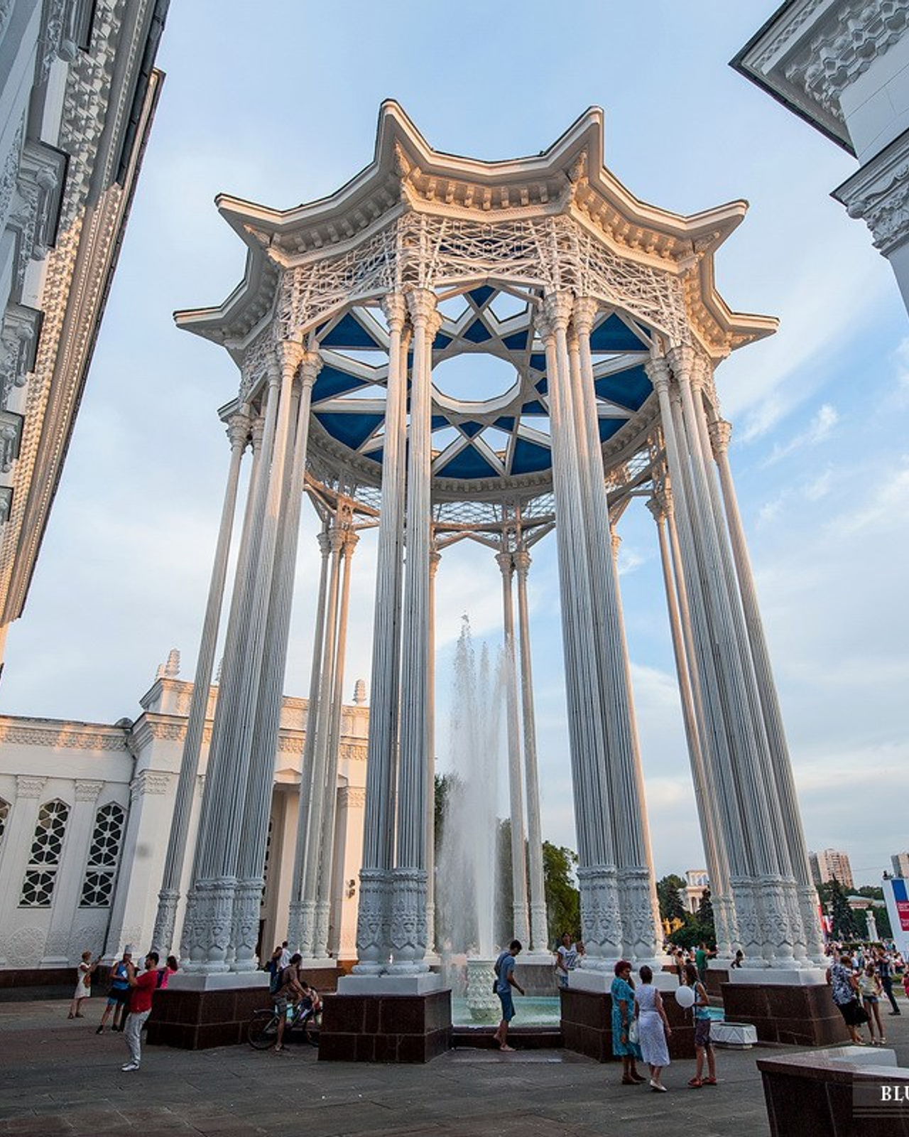 Разбор локаций ВДНХ