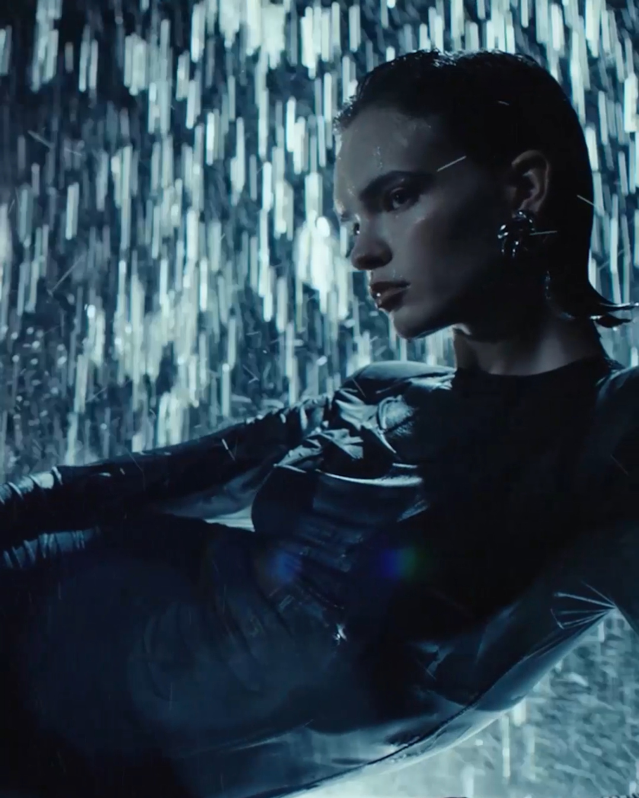 EKONIKA x YULIAWAVE