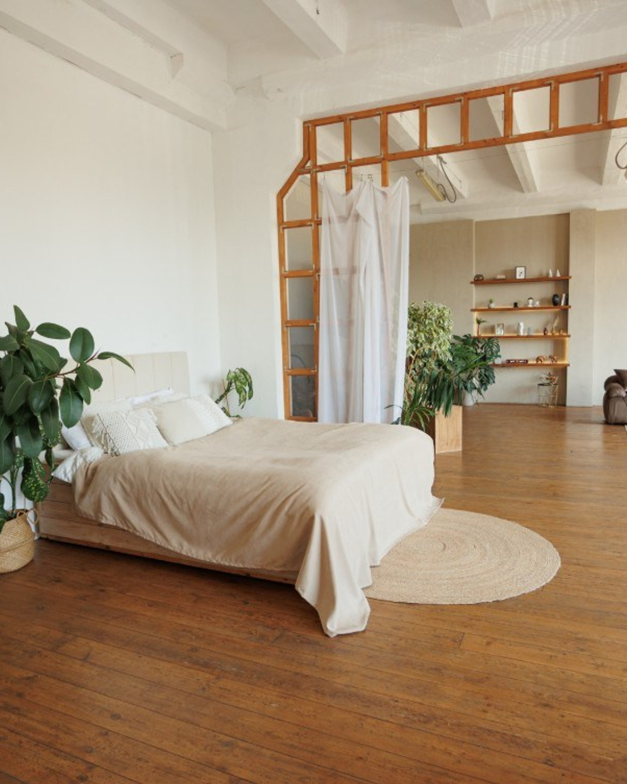 Большой зал студии Тепло (Чуркин)