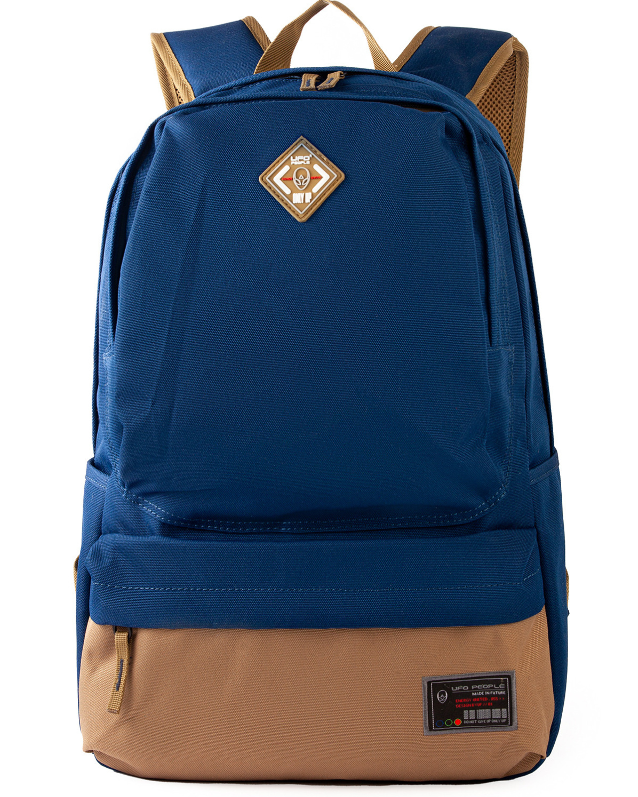 «СУМКИ» НА БЕЛОМ ФОНЕ