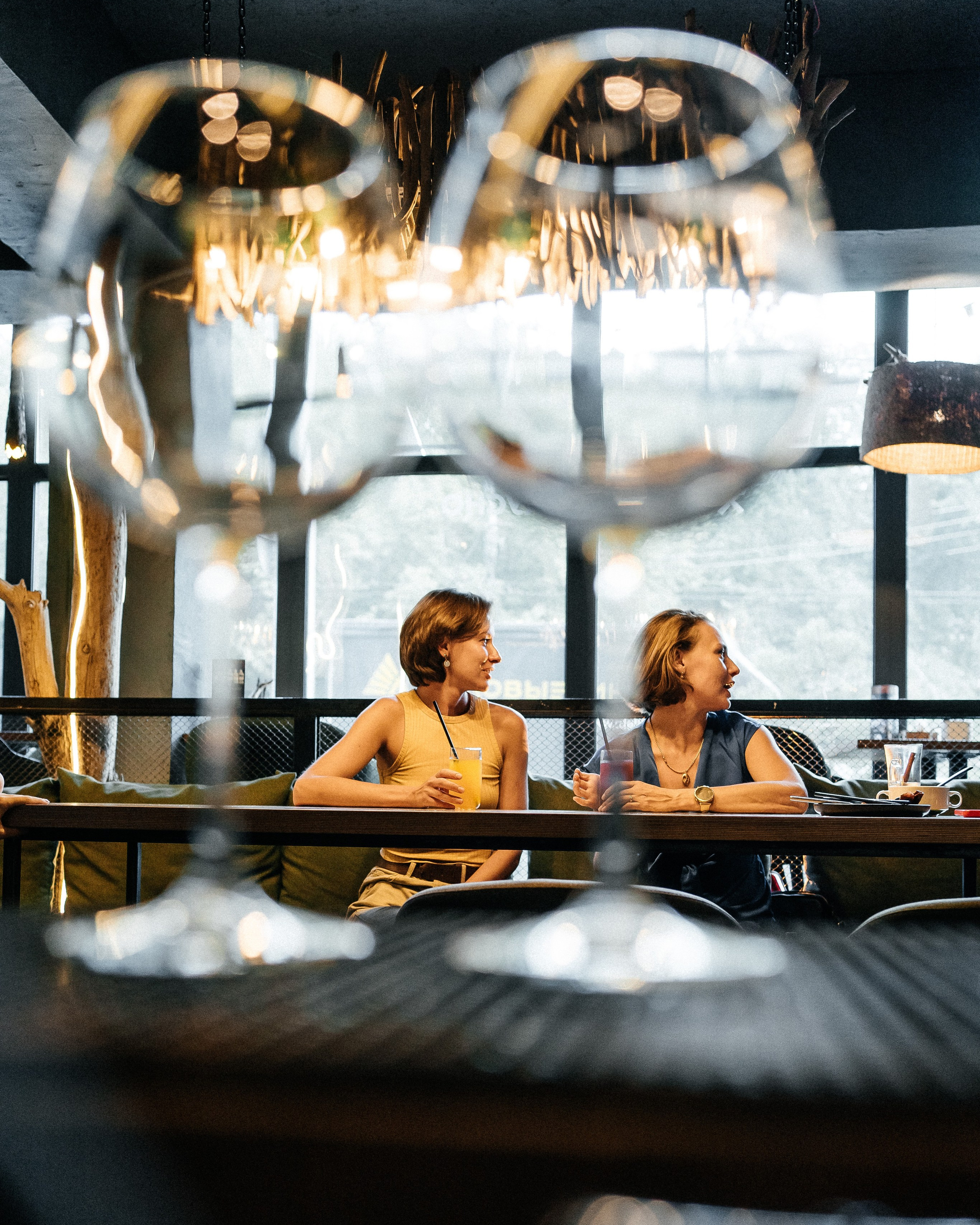 Женский фотограф в Иркутске. Фотографирую людей красиво. Фото-прогулки, семейные истории, фотосессия 50+