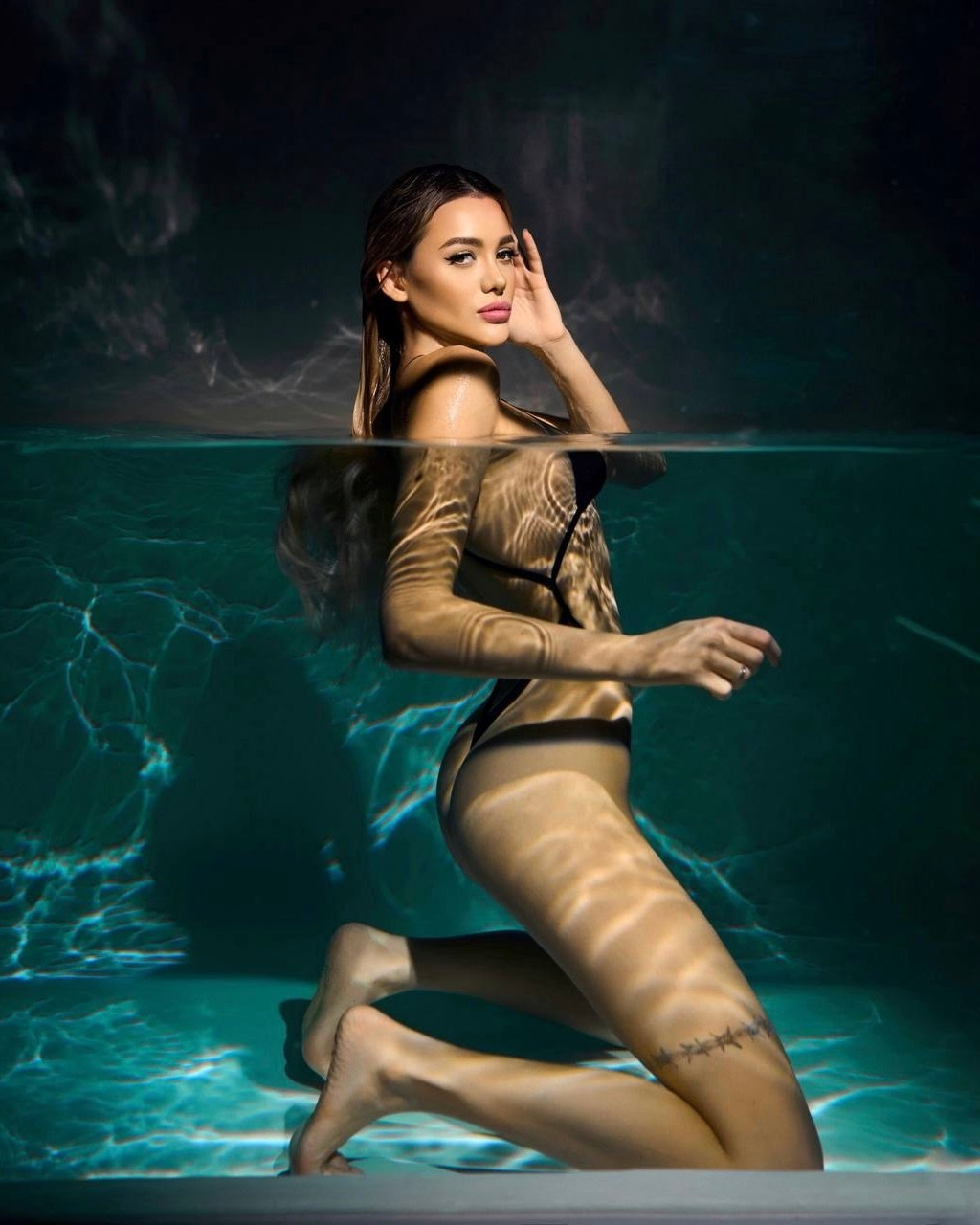 Aqua. Fashion & Boudoir photographer Diana Ageeva