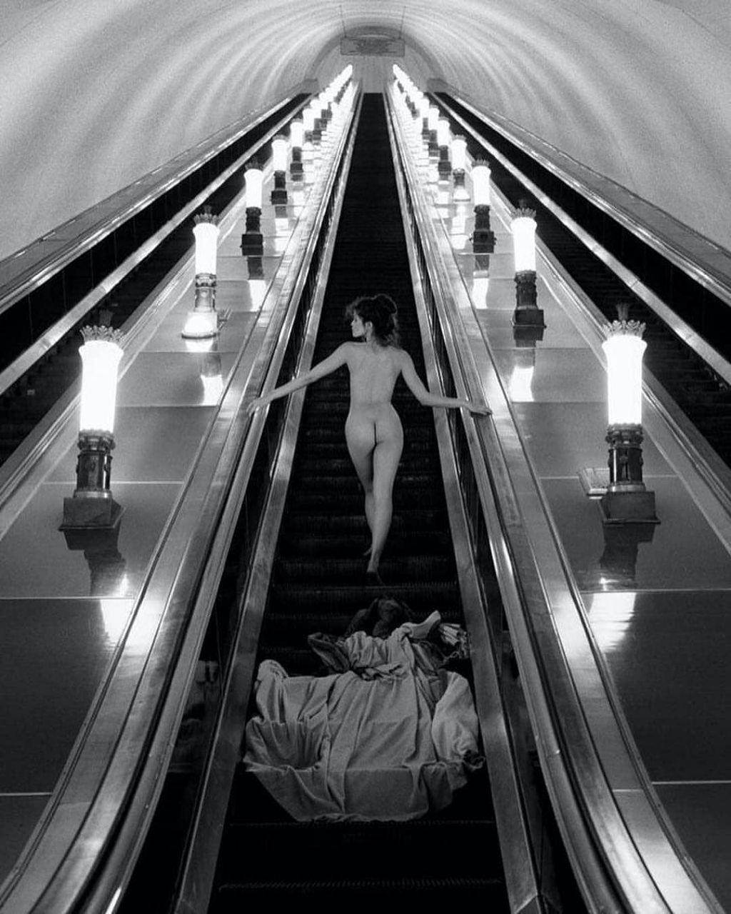 Московское метро на фото Patrick Lichfield, 1989 год