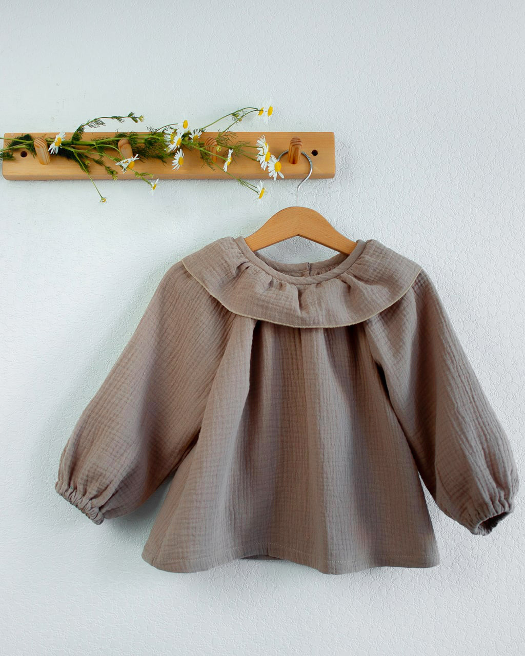 039 Блузка с воланом. Эко-одежда для детей