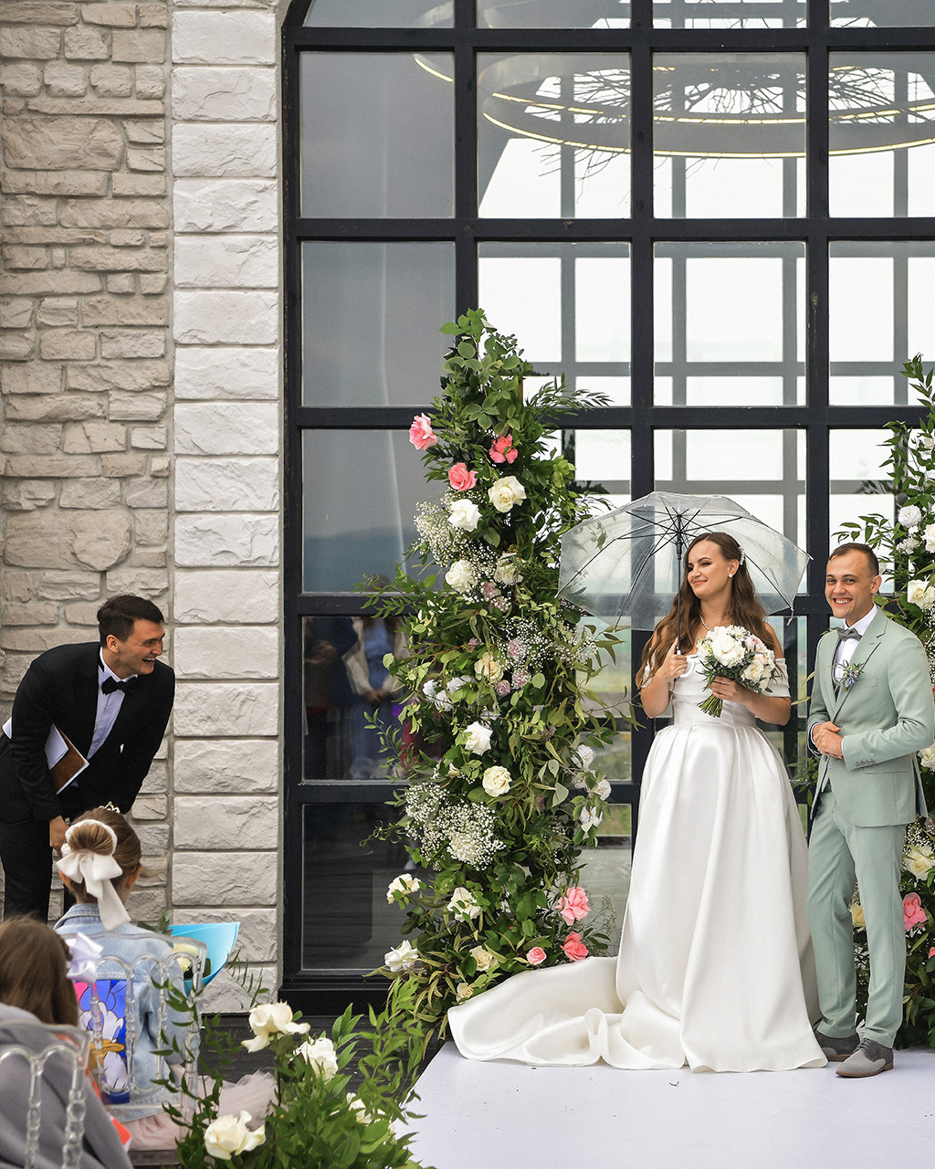 Услуги. Ведущий на свадьбу и корпоратив Сергей Гисич